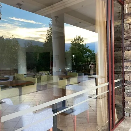 Hotel Gea Kaimaktsalan & 3*