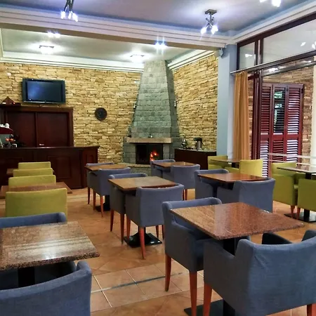 Hotel Gea Kaimaktsalan & 3*