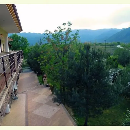 Hotel Gea Kaimaktsalan & Káto Loutrákion