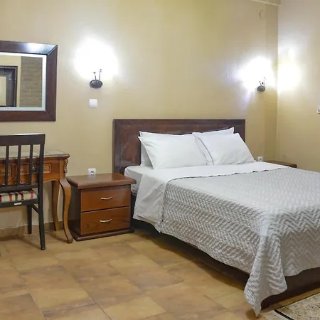 Gea Kaimaktsalan & Hotel 3*