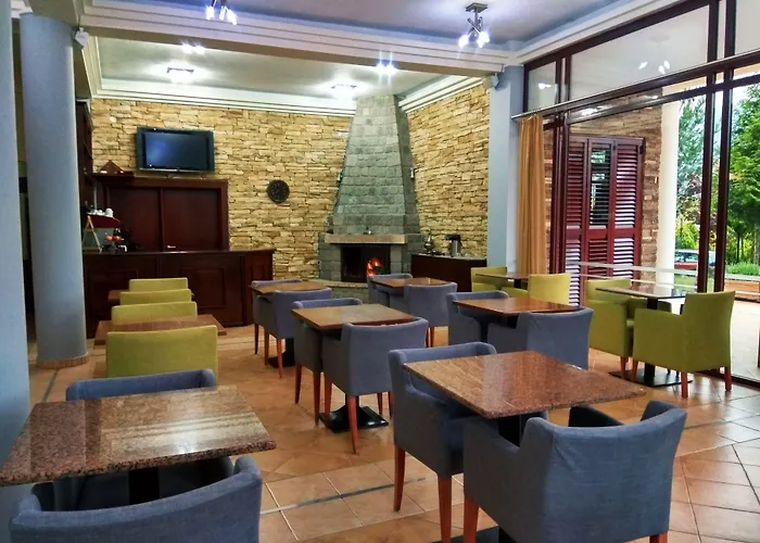 Hotel Gea Kaimaktsalan & 3*