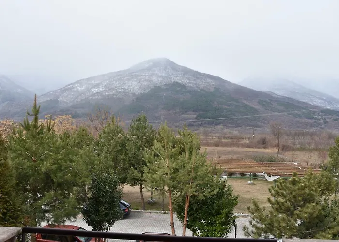 Gea Kaimaktsalan & Káto Loutrákion